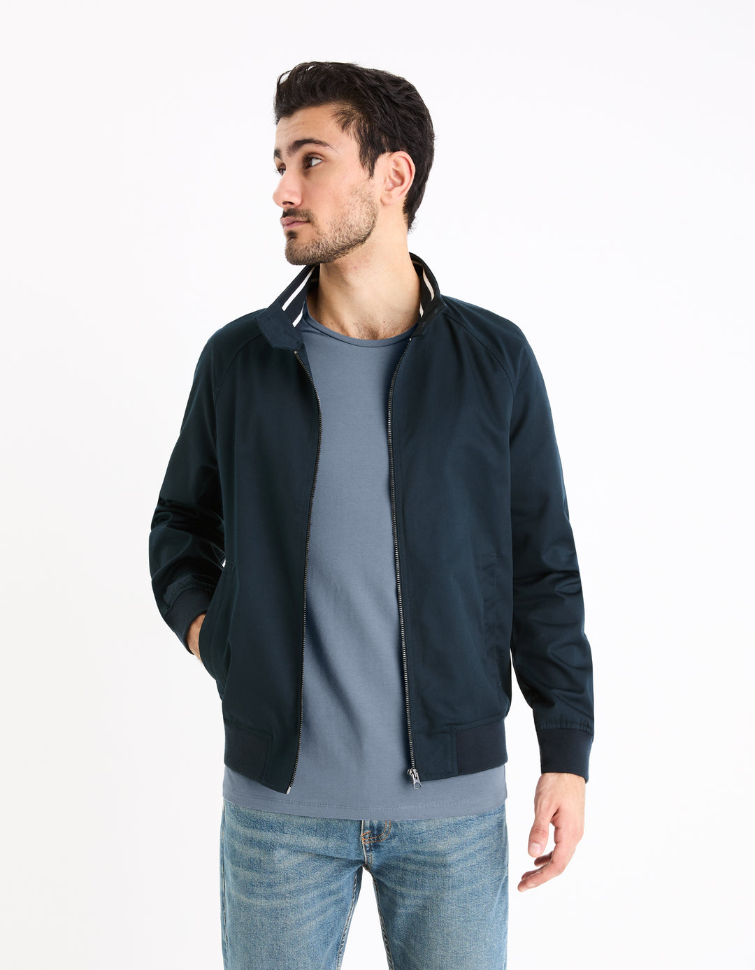 Buttoned stand-up collar jacket