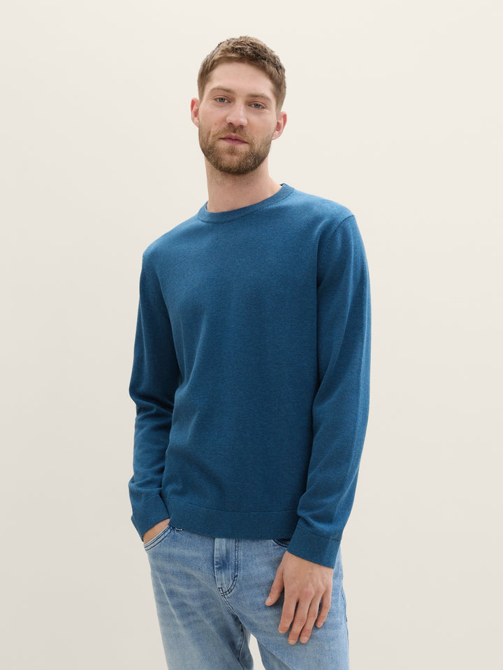 BASIC CREWNECK KNIT