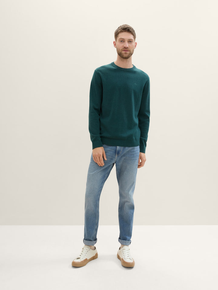 BASIC CREWNECK KNIT