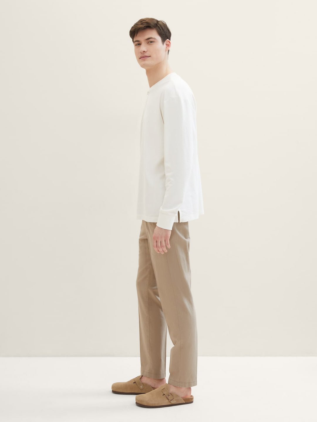 RELAXED TAPERED LINEN PANTS