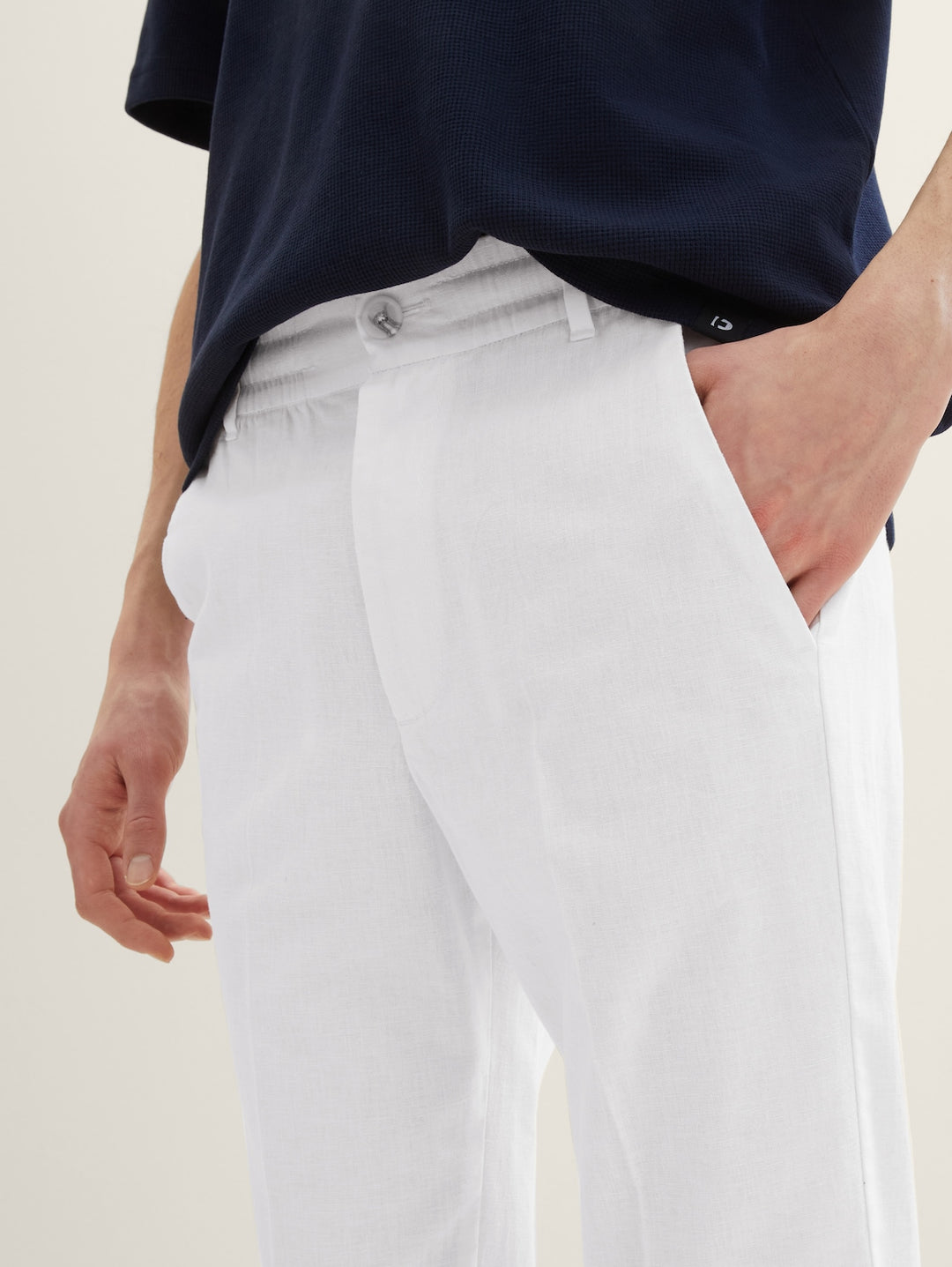 RELAXED TAPERED LINEN PANTS