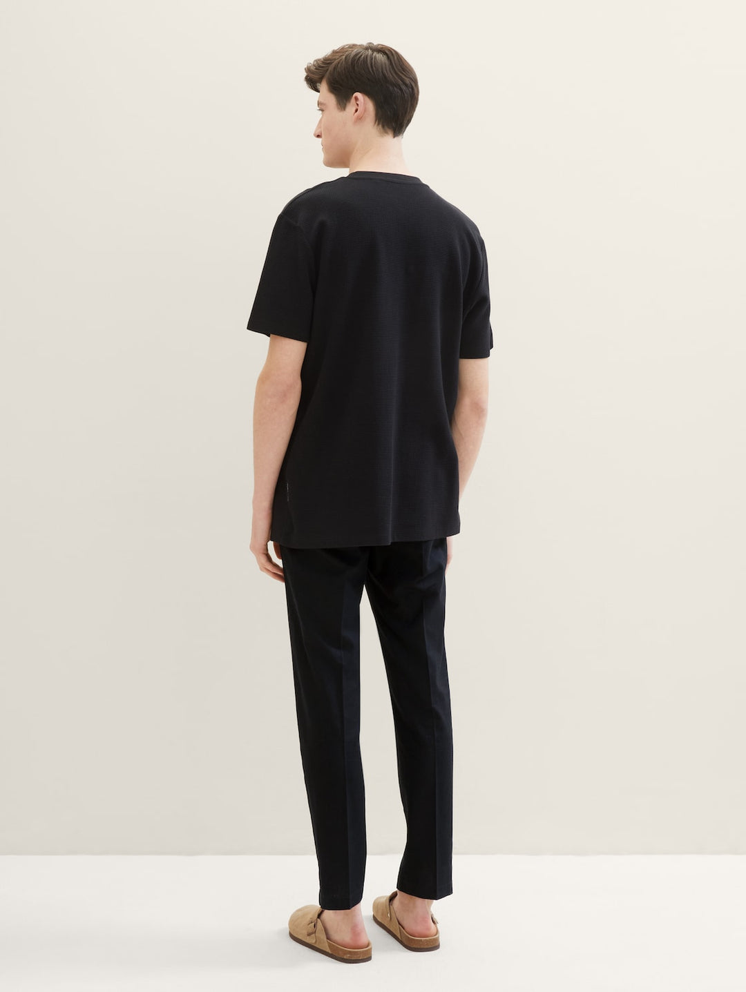 RELAXED TAPERED LINEN PANTS