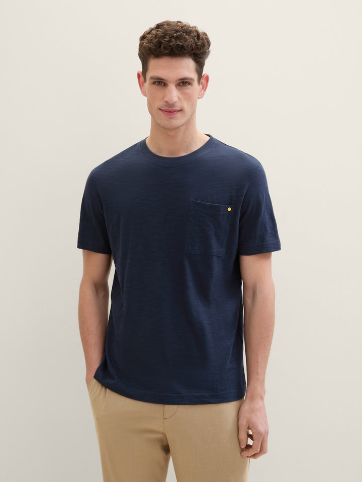 T-SHIRT WITH POCKET