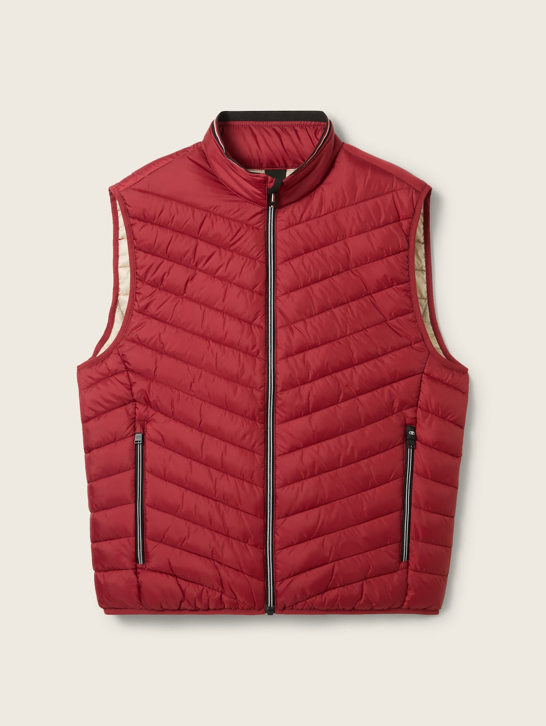 LIGHTWEIGHT VEST