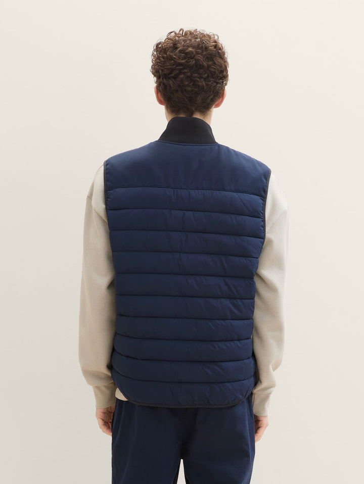 HYBRID VEST