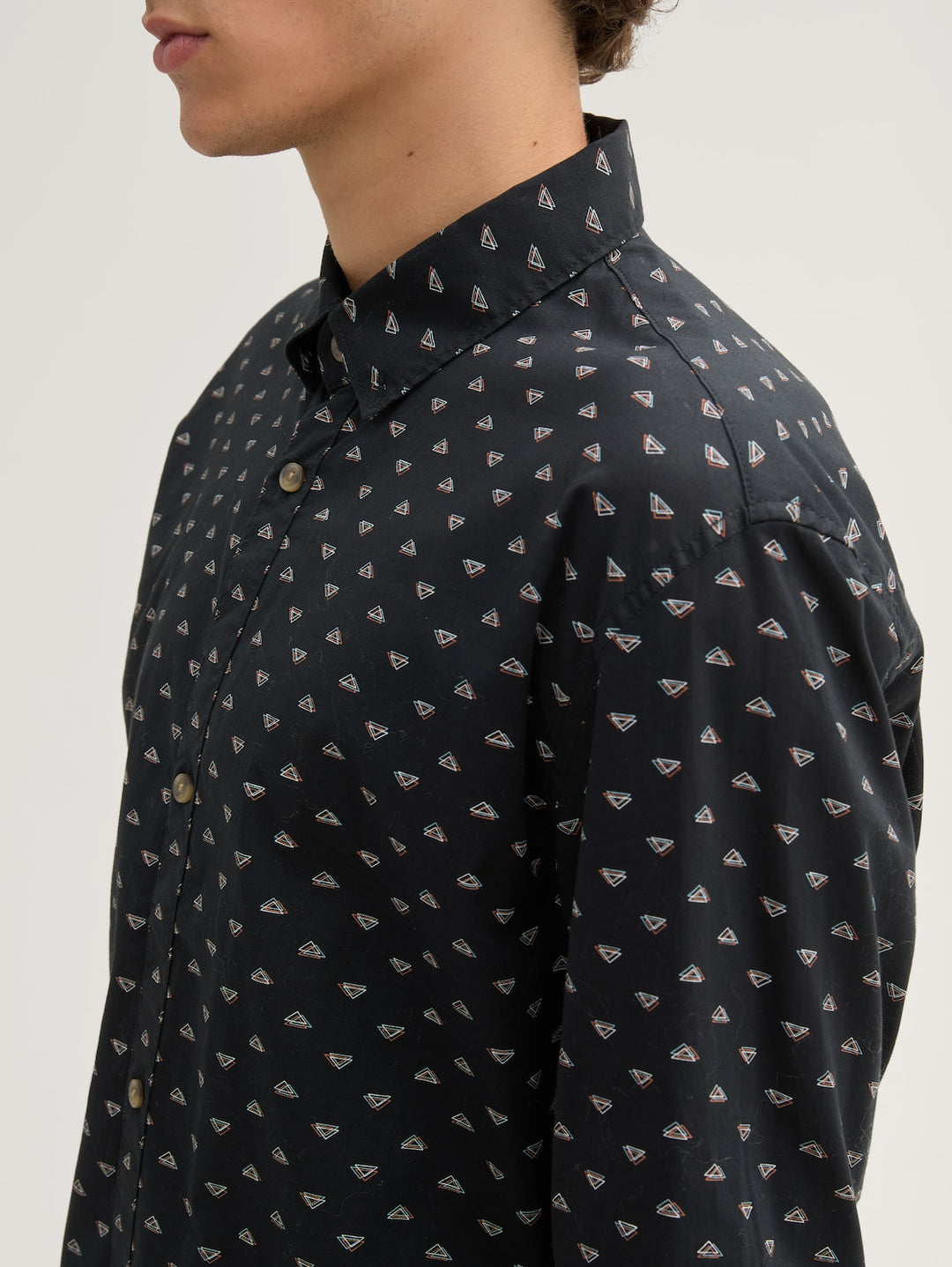 FITTED PRINTED POPLIN SHIRT