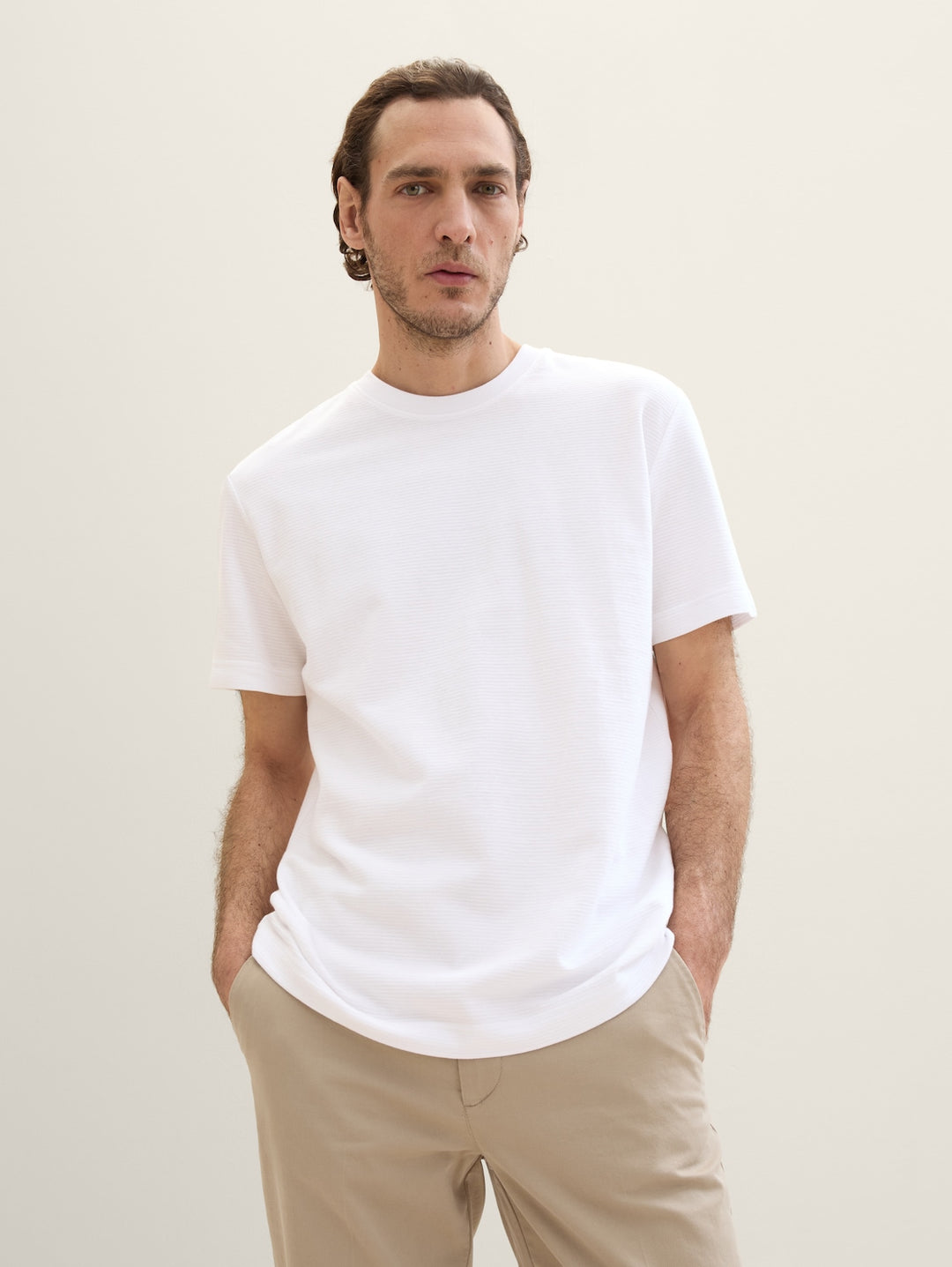 STRUCTURED T-SHIRT