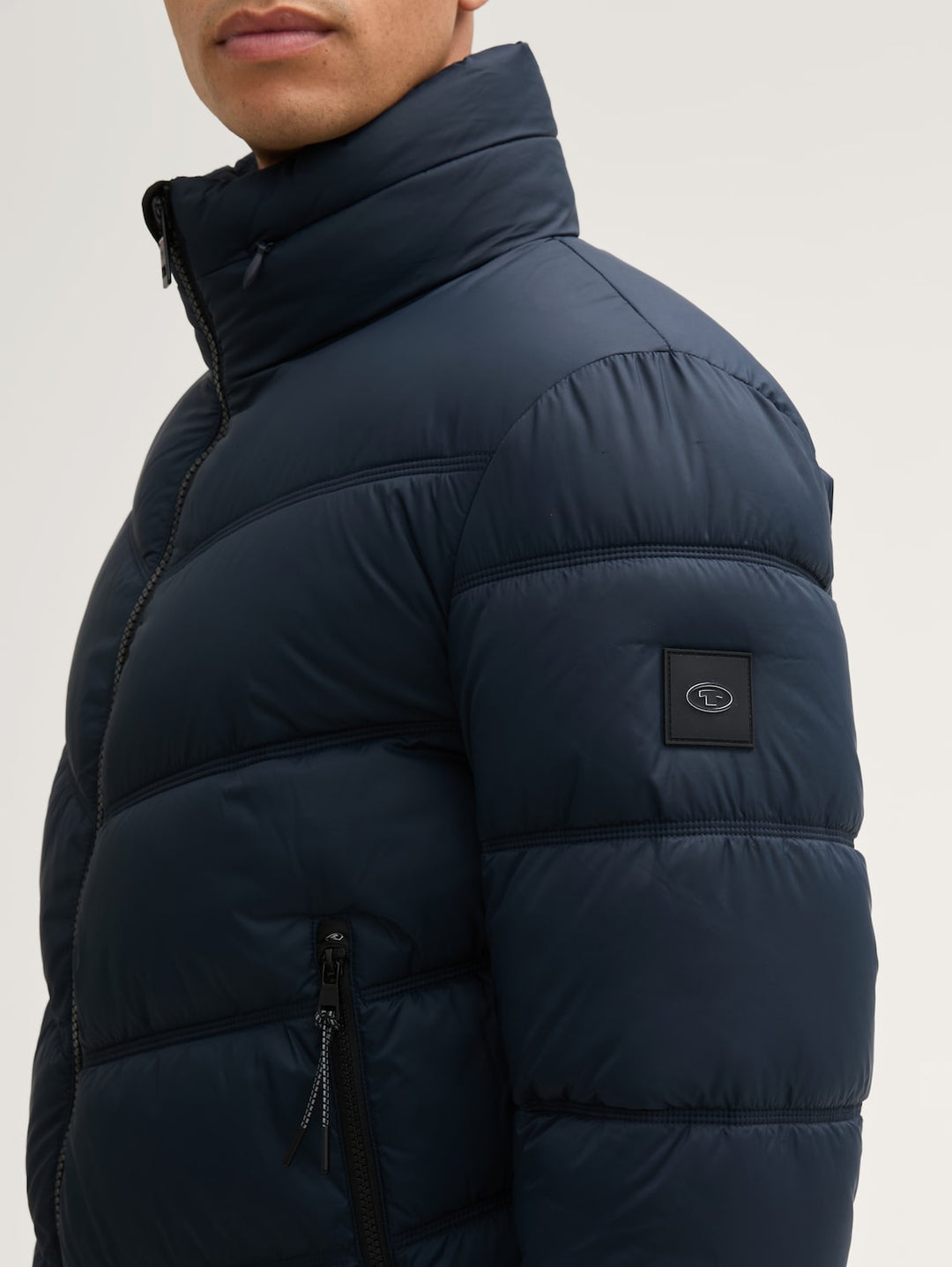 SPORTY PUFFER JACKET