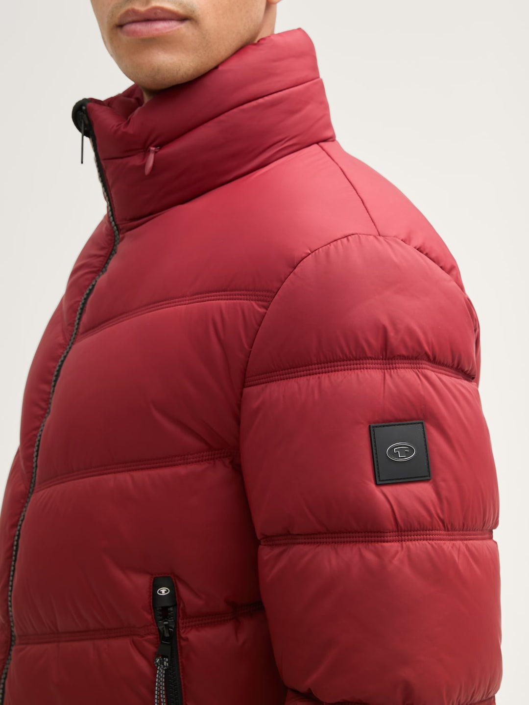 SPORTY PUFFER JACKET