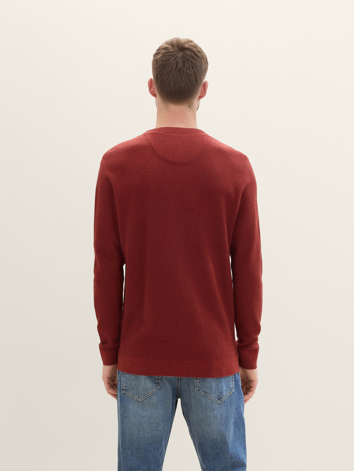 STRUCTURED CREWNECK KNIT