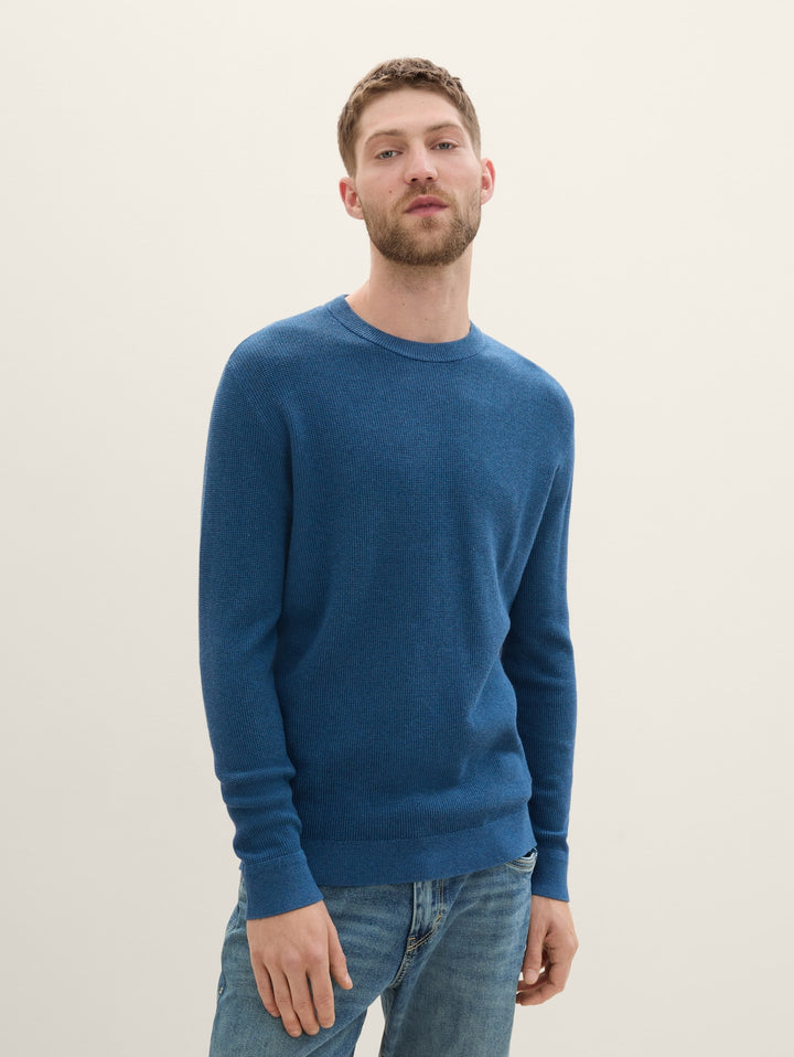 STRUCTURED CREWNECK KNIT