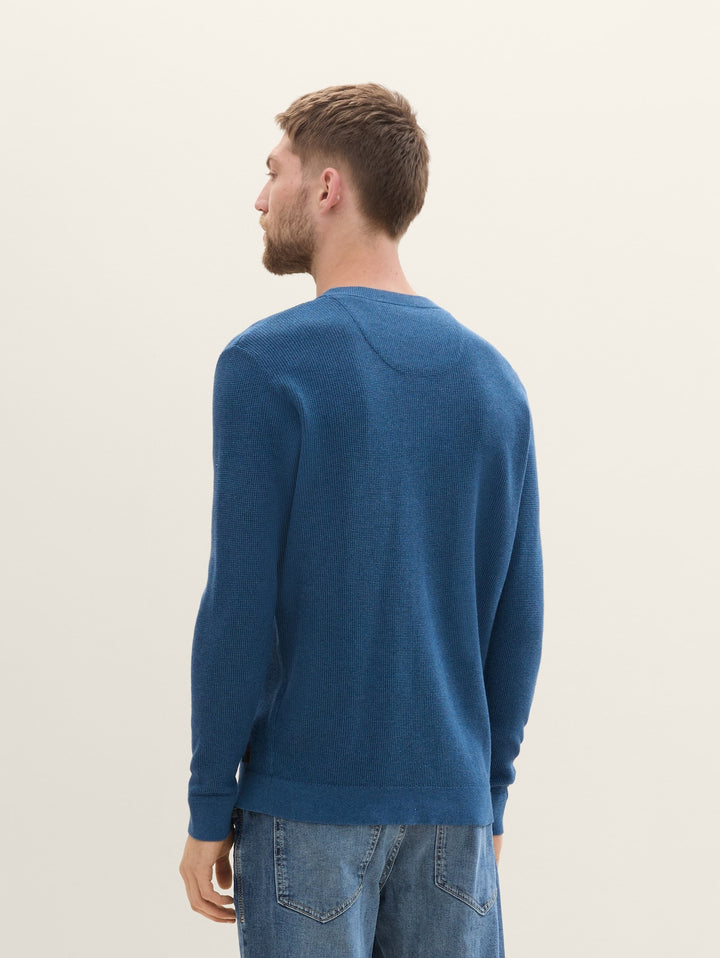 STRUCTURED CREWNECK KNIT