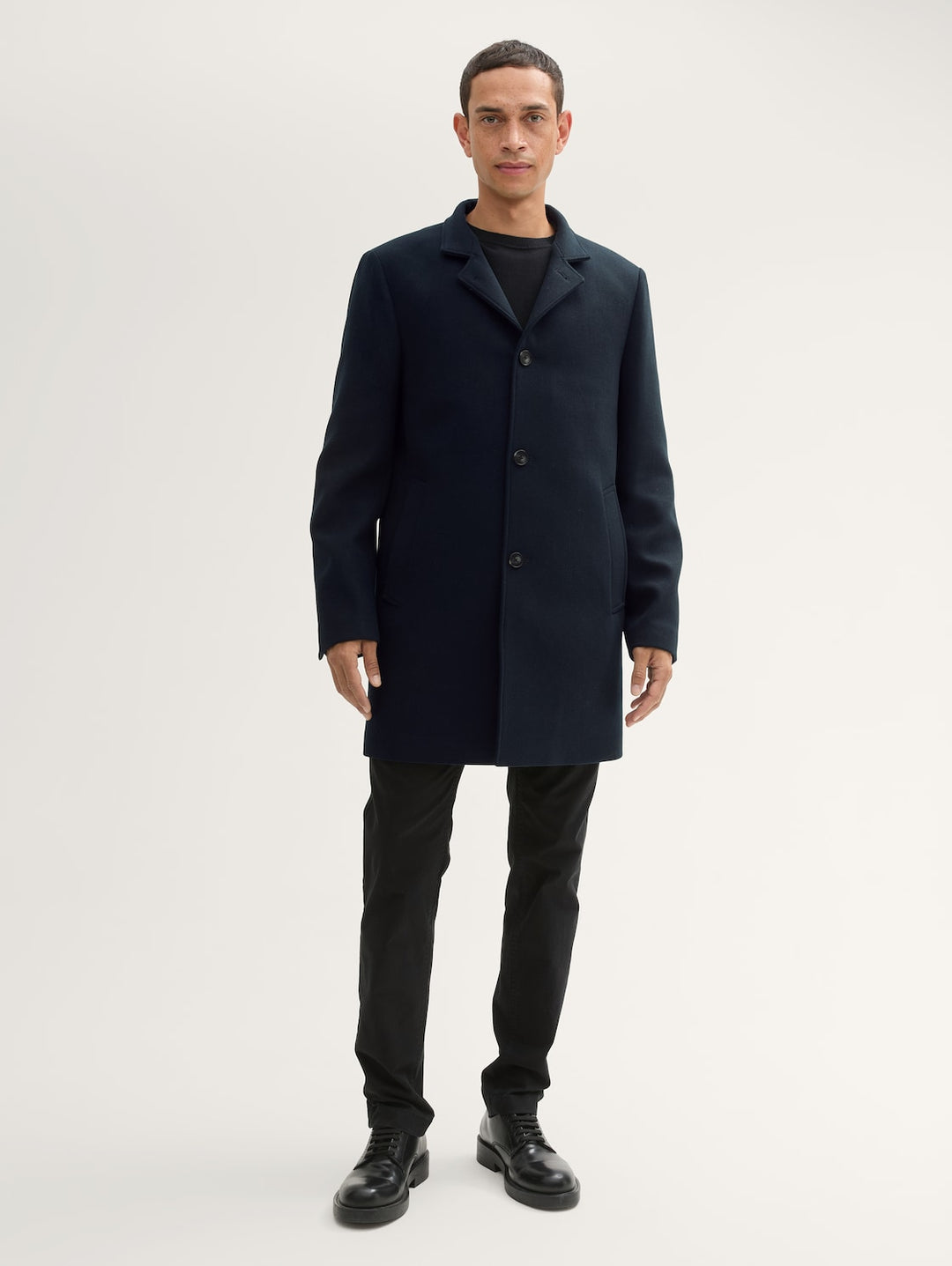 4 BUTTON COAT