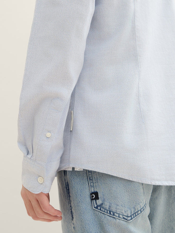 FITTED STRUCTURED SHIRT