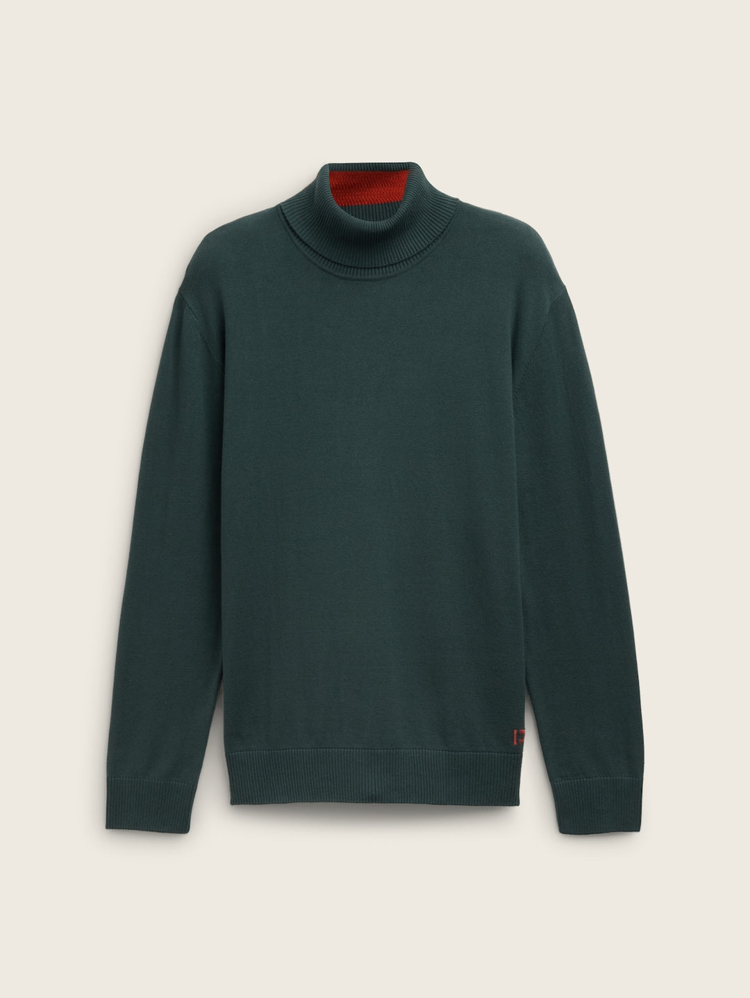 BASIC TURTLE NECK KNIT