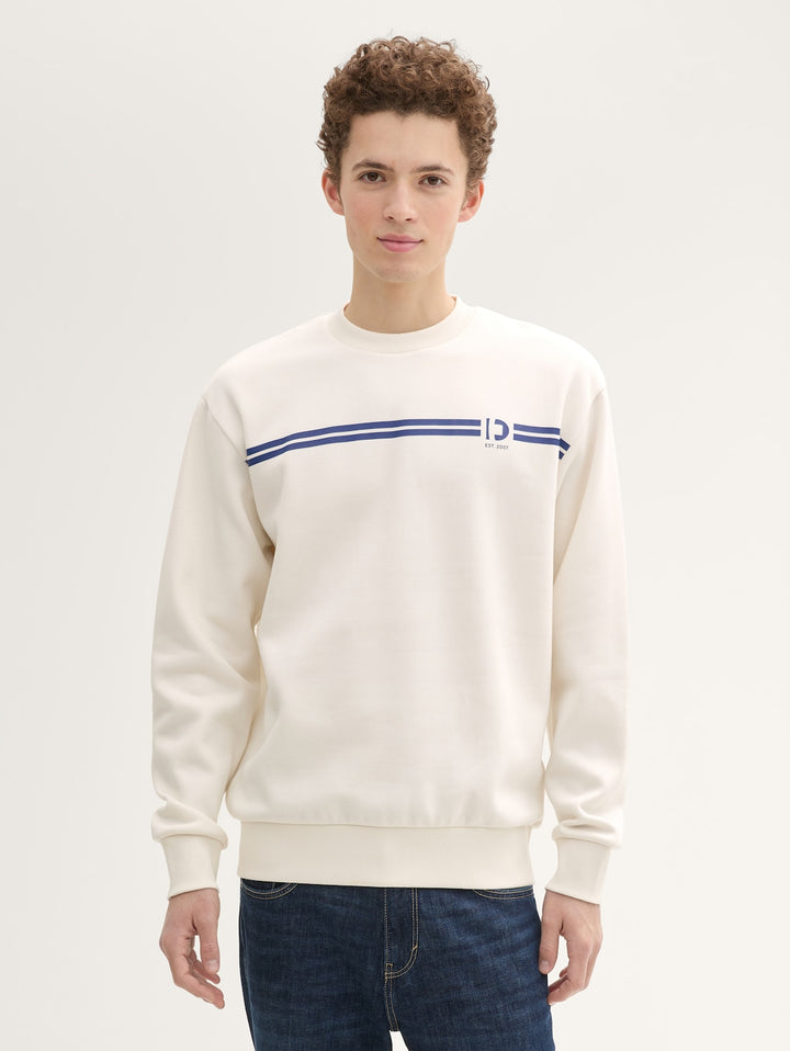 CREW NECK WITH CHEST PRINT