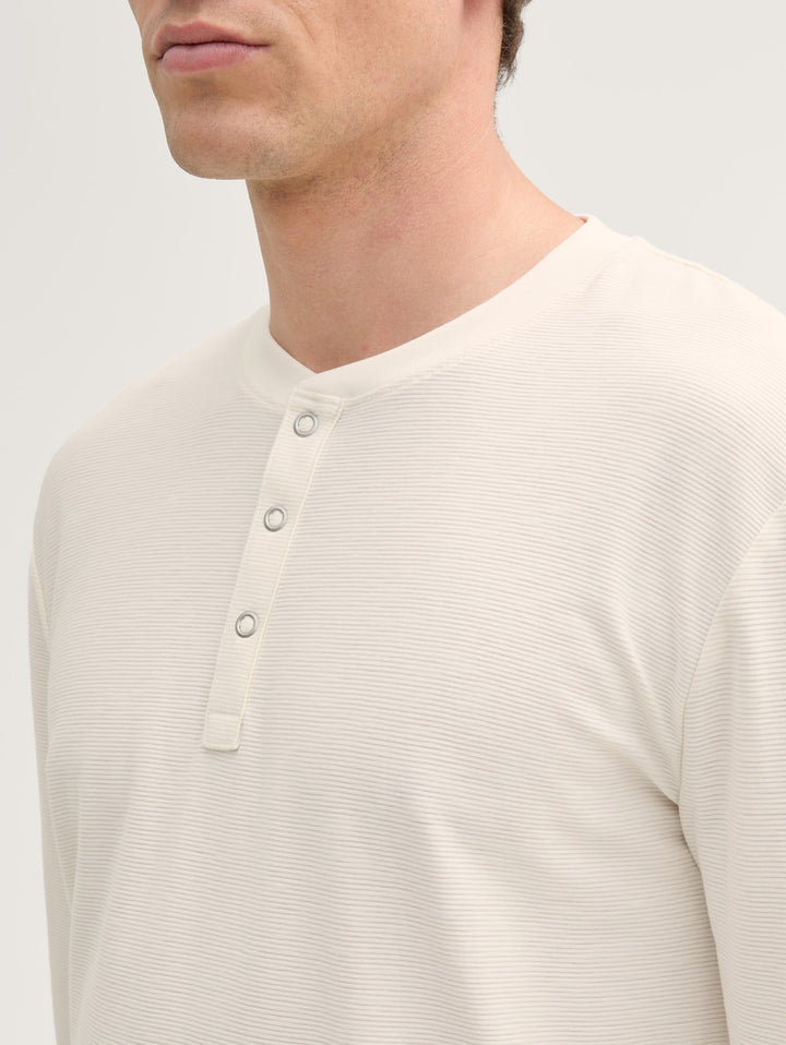 STRUCTURED HENLEY