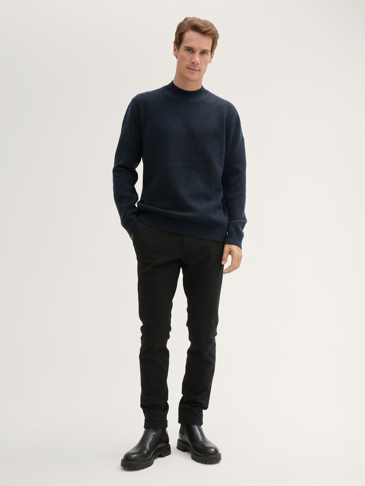 COSY MOCKNECK KNIT