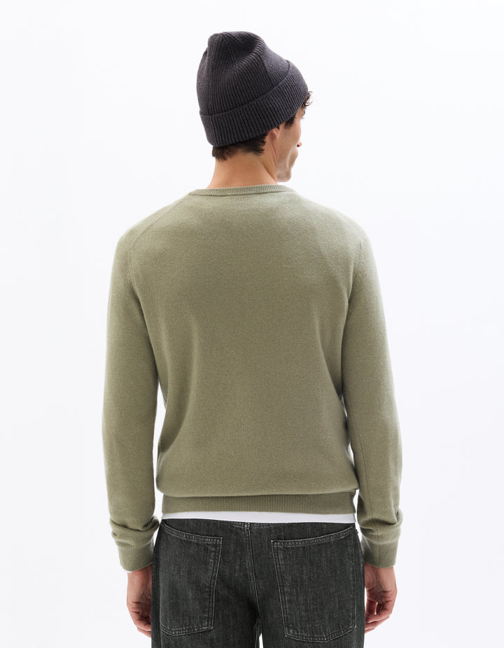 100% cashmere crew neck sweater
