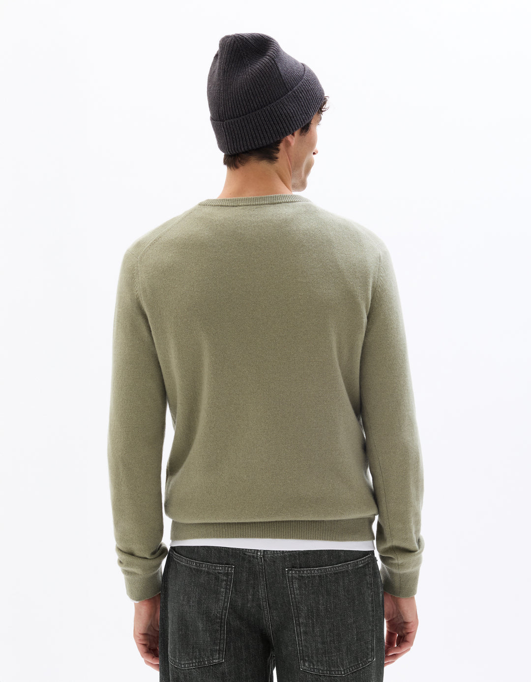 100% cashmere crew neck sweater