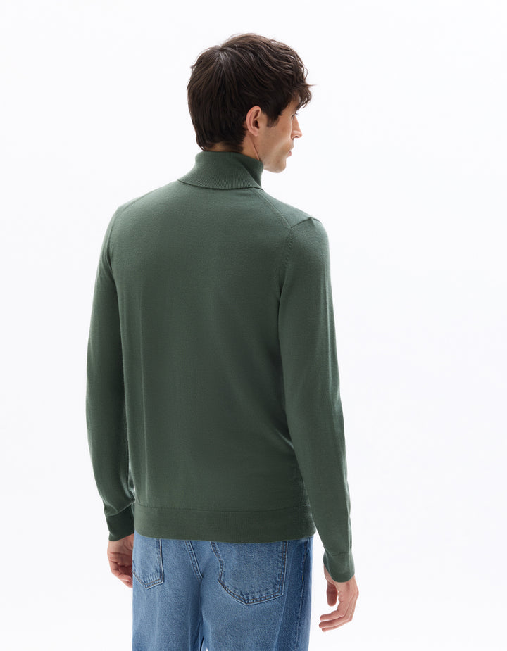 Slim-fit turtleneck sweater 100% merino wool