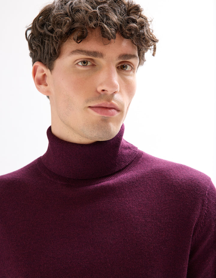 Slim-fit turtleneck sweater 100% merino wool