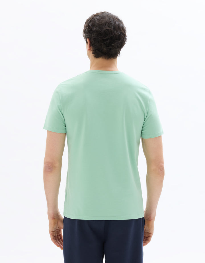 Unisex - Knitted - T-Shirt - Short sleeves - U / V / round neck