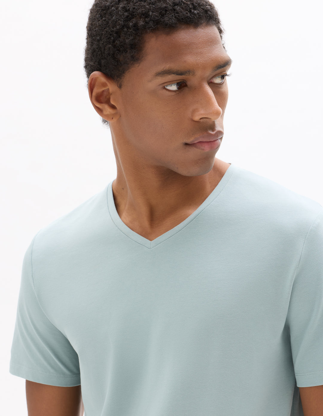 Unisex - Knitted - T-Shirt - Short sleeves - U / V / round neck