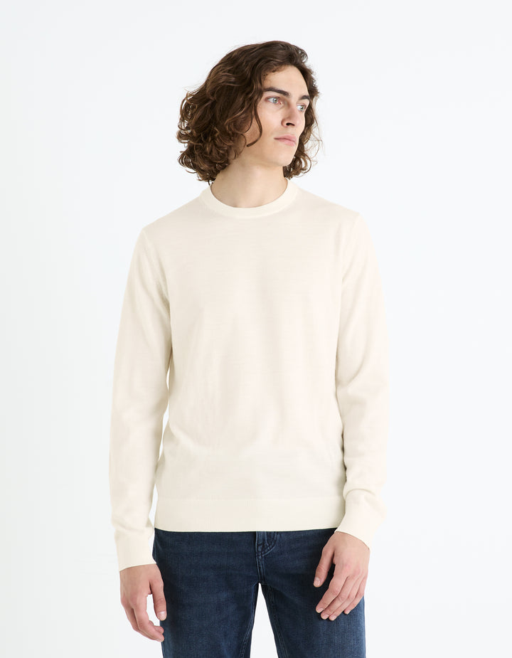 Unisex - Knitted - Sweater - Long sleeves - under 600 gr per piece