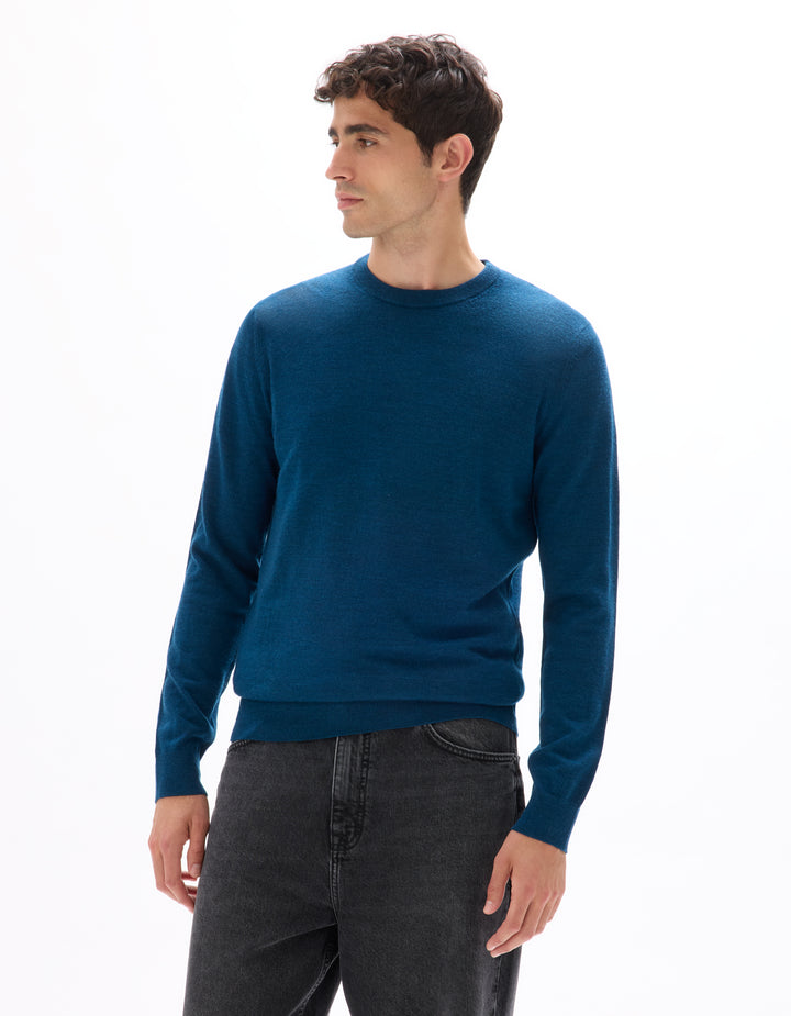 Unisex - Knitted - Sweater - Long sleeves - under 600 gr per piece