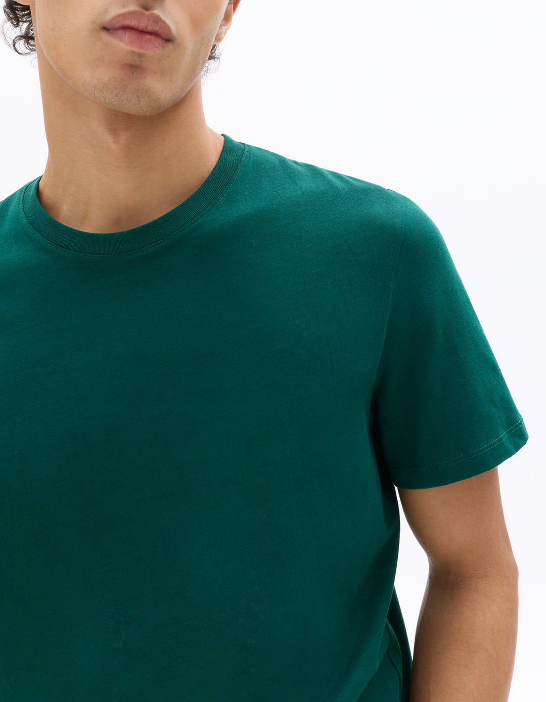 Unisex - Knitted - T-Shirt - Short sleeves - U / V / round neck