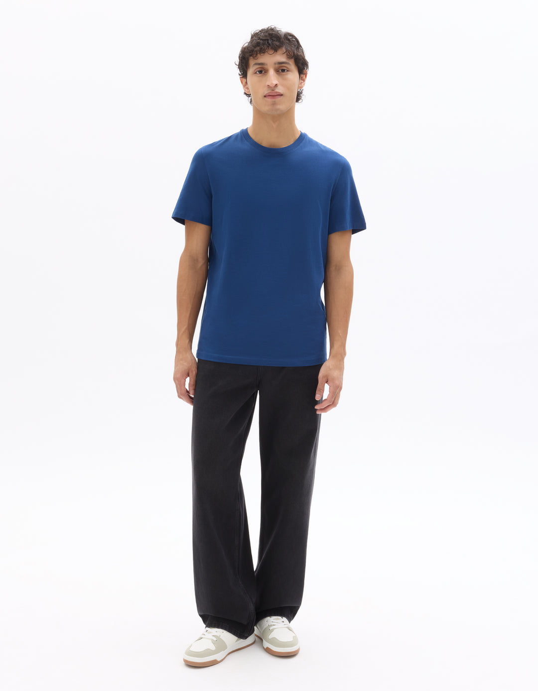 Unisex - Knitted - T-Shirt - Short sleeves - U / V / round neck