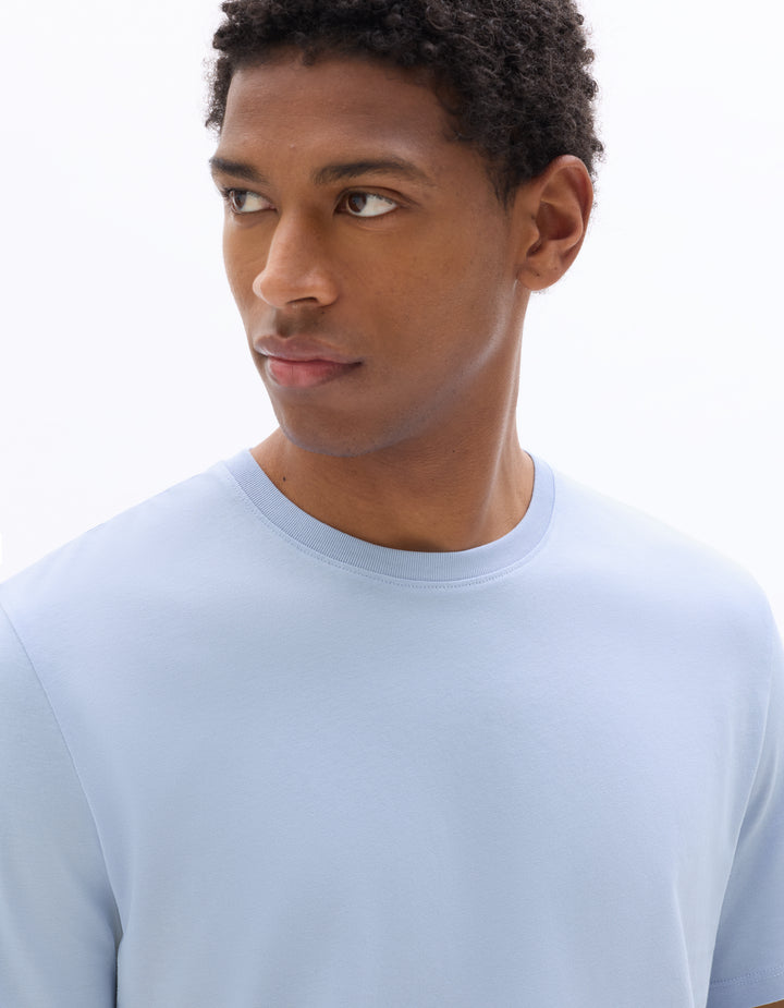 Unisex - Knitted - T-Shirt - Short sleeves - U / V / round neck