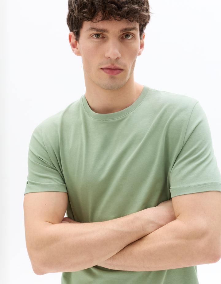 Unisex - Knitted - T-Shirt - Short sleeves - U / V / round neck