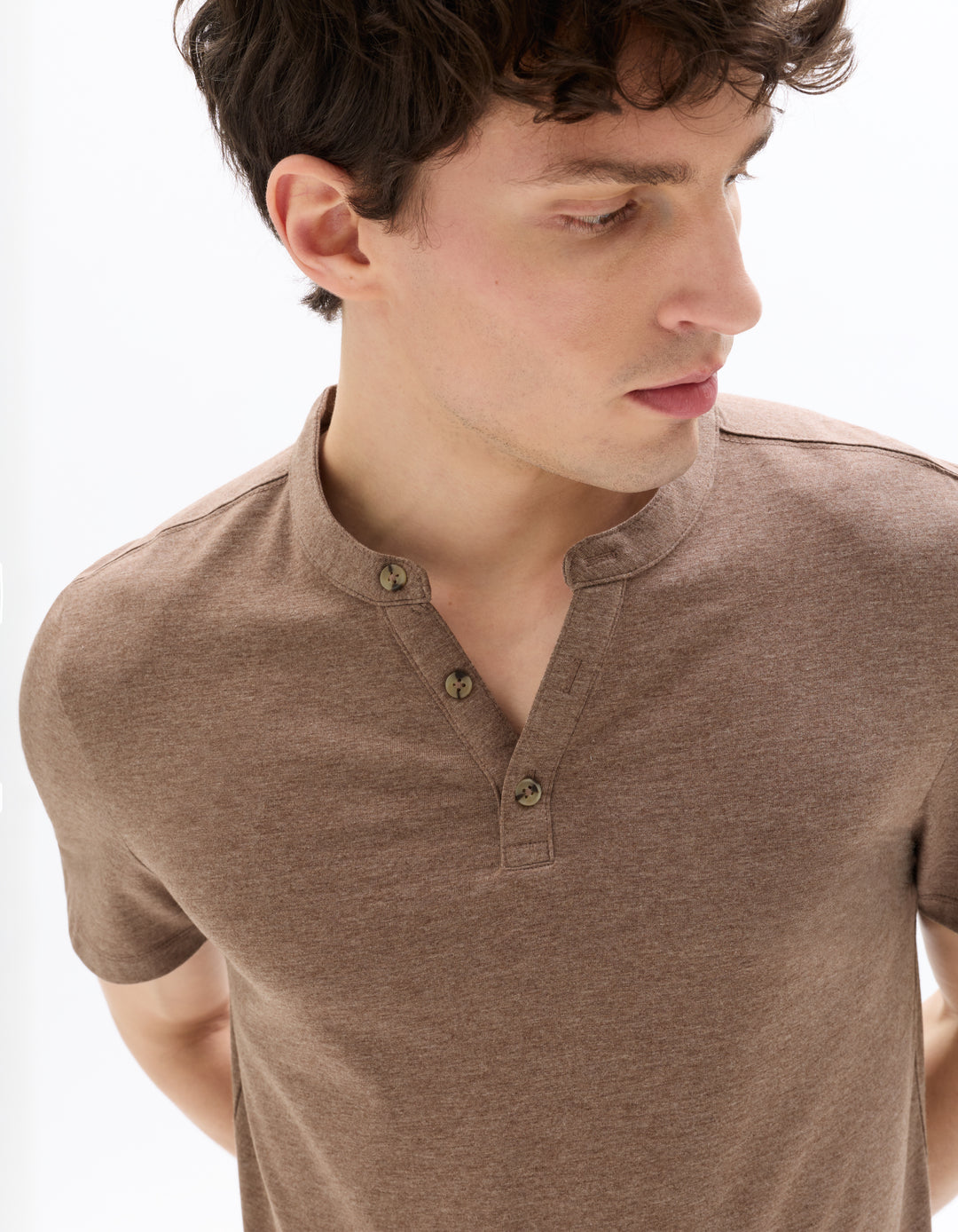 Unisex - Knitted - T-Shirt - Short sleeves - U / V / round neck