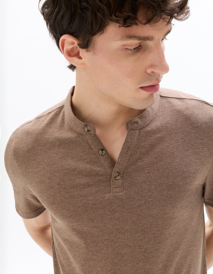 Unisex - Knitted - T-Shirt - Short sleeves - U / V / round neck