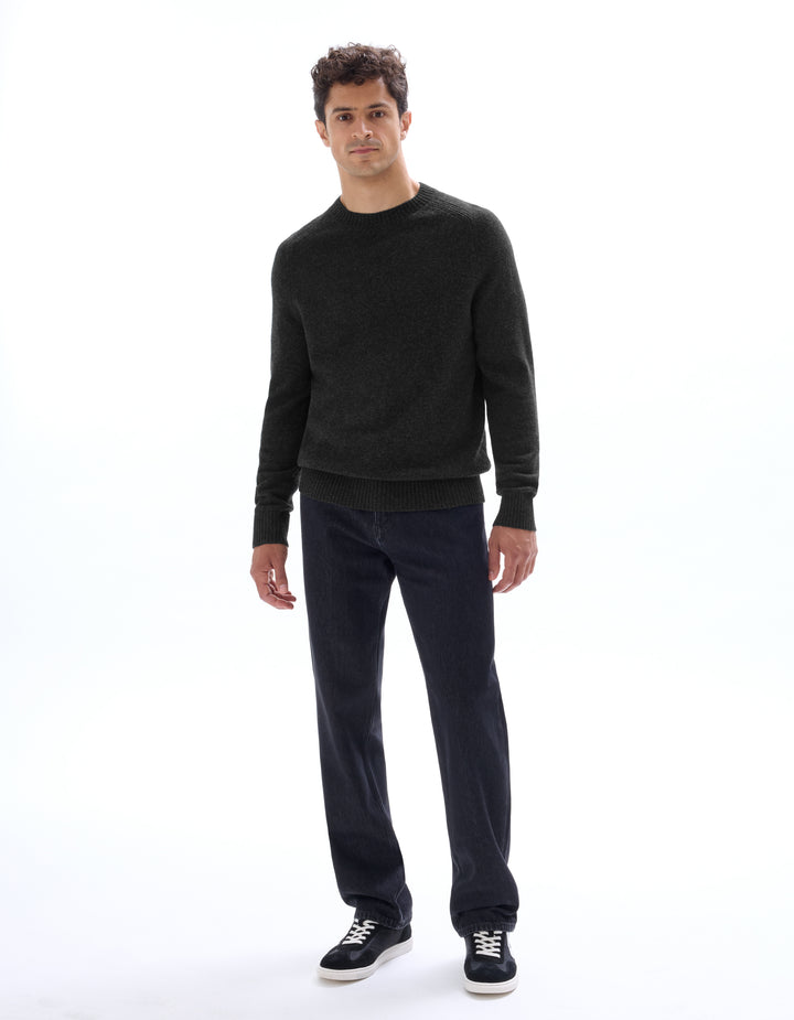 Unisex - Knitted - Sweater - Long sleeves - under 600 gr per piece