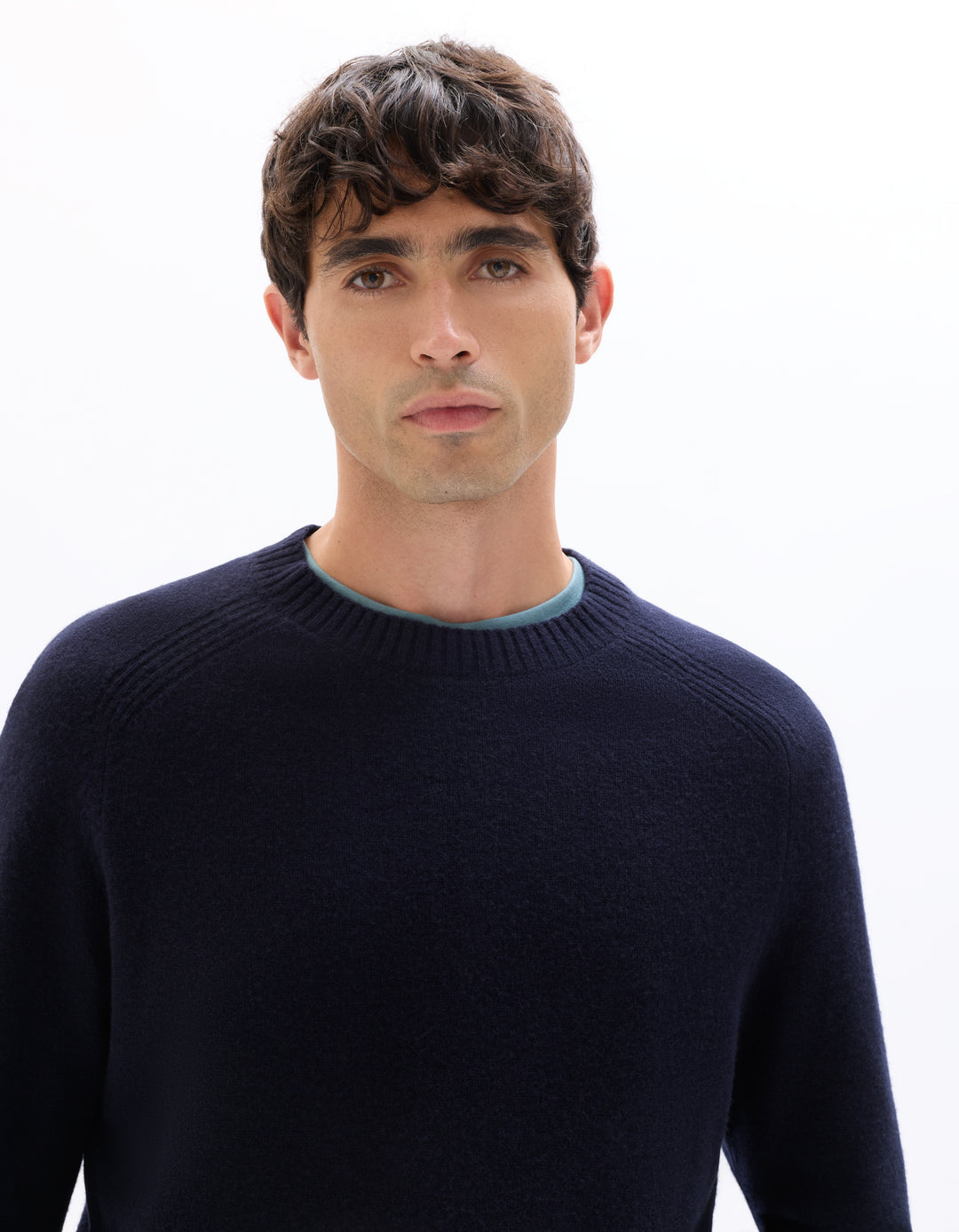 Crew neck 100% lambswool sweater