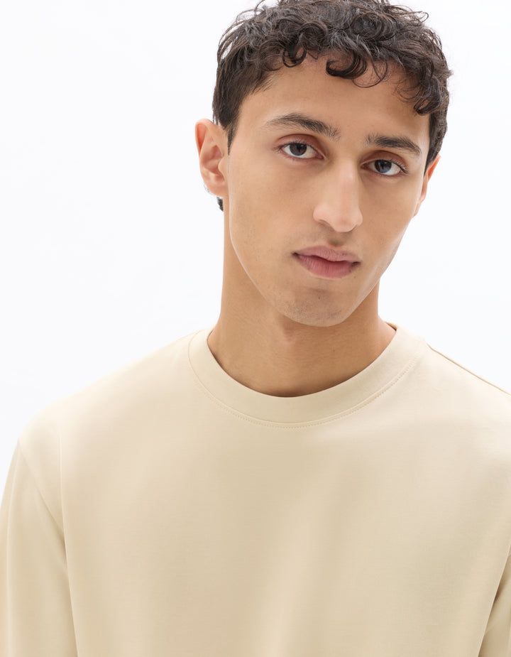 Unisex - Knitted - T-Shirt - Short sleeves - U / V / round neck
