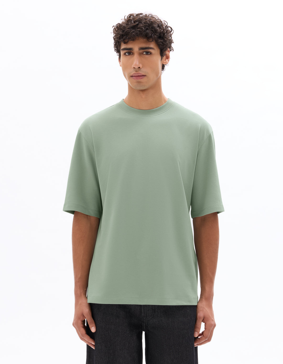Unisex - Knitted - T-Shirt - Short sleeves - U / V / round neck