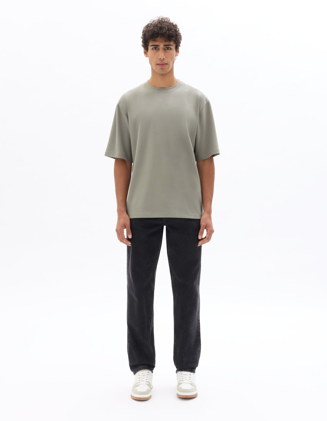 Unisex - Knitted - T-Shirt - Short sleeves - U / V / round neck