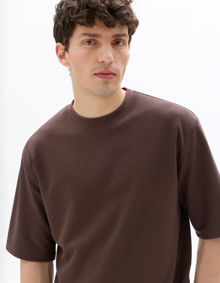 Unisex - Knitted - T-Shirt - Short sleeves - U / V / round neck