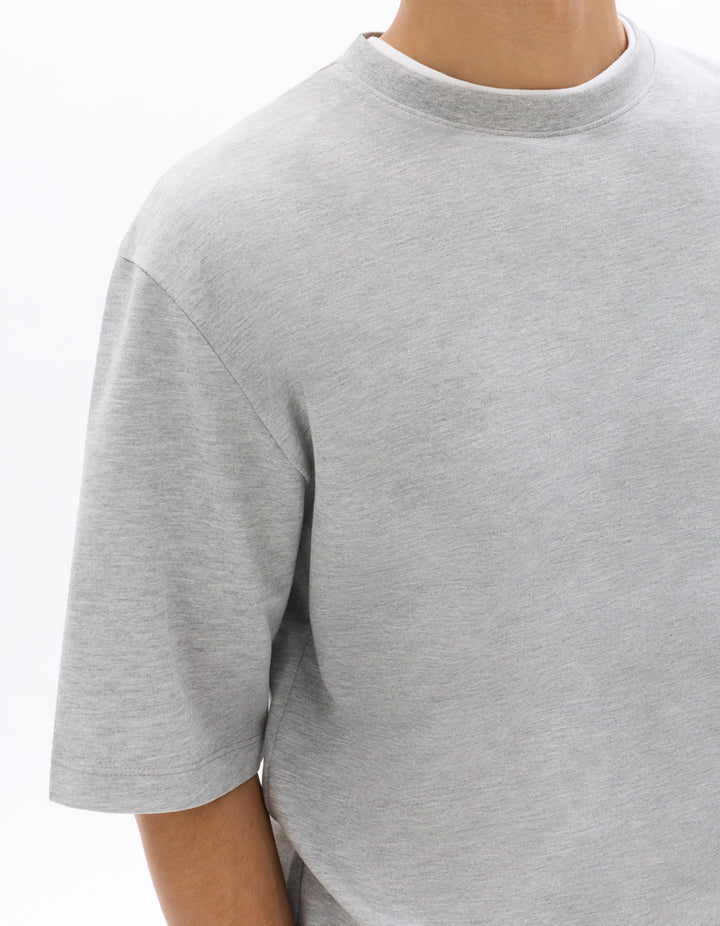 Unisex - Knitted - T-Shirt - Short sleeves - U / V / round neck