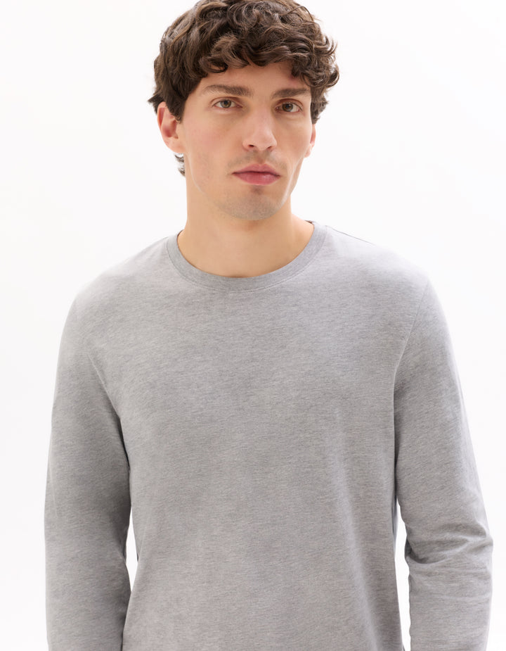 Regular fit long-sleeved 100% cotton T-shirt