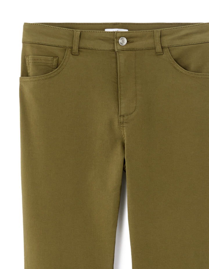 Ultra-stretch Slim-Fit Pants