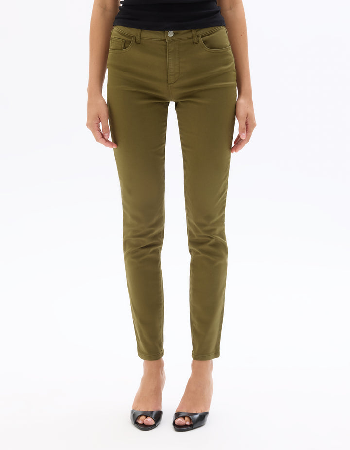 Ultra-stretch Slim-Fit Pants