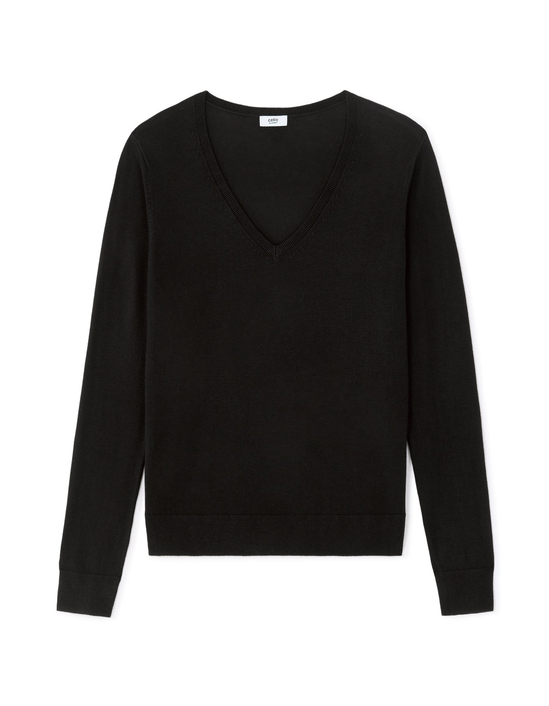 Fine knit V-neck sweater