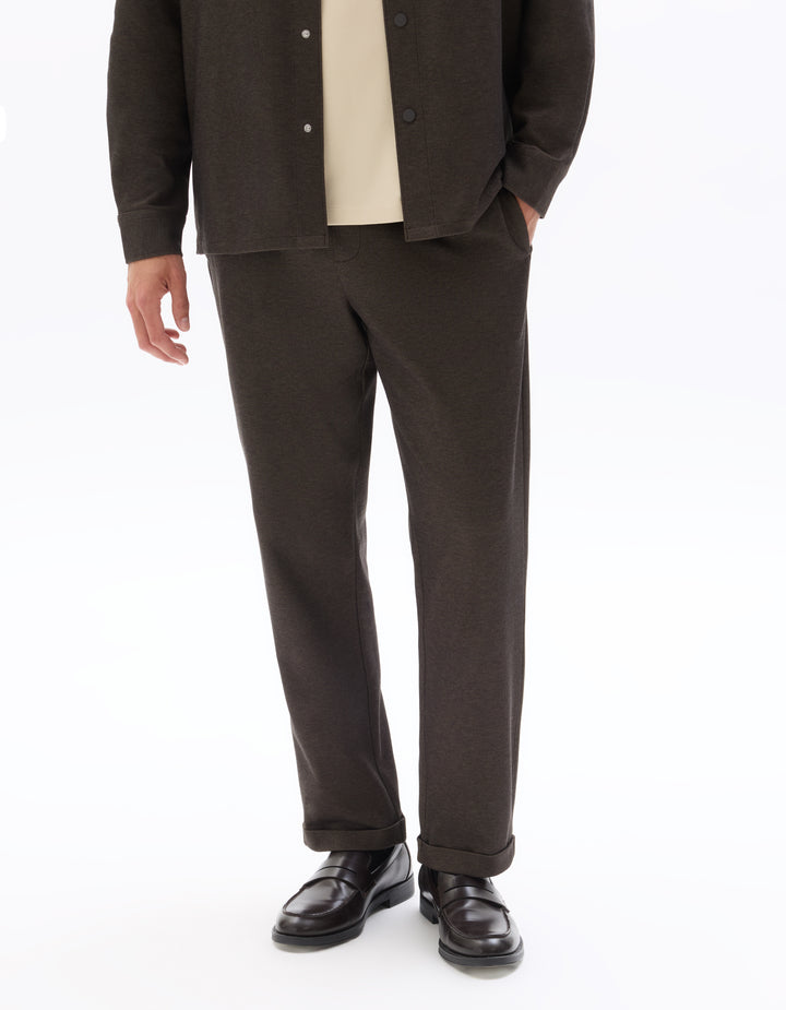 Light  All-Day Slim Fit Stretch 7/8 Length Pants
