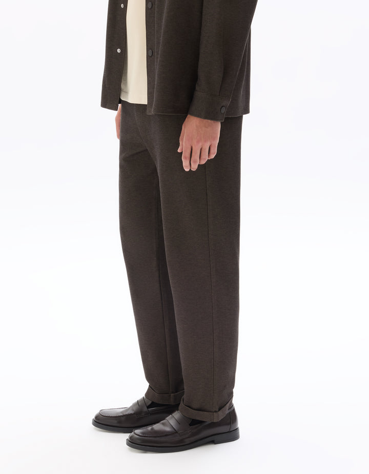 Light  All-Day Slim Fit Stretch 7/8 Length Pants