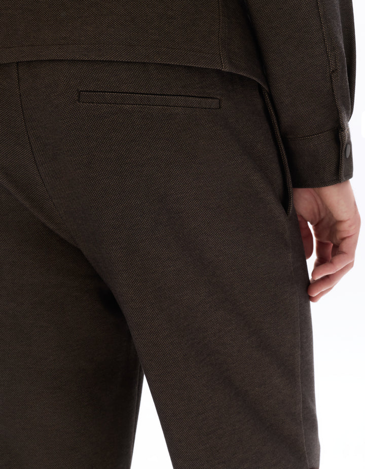 Light  All-Day Slim Fit Stretch 7/8 Length Pants